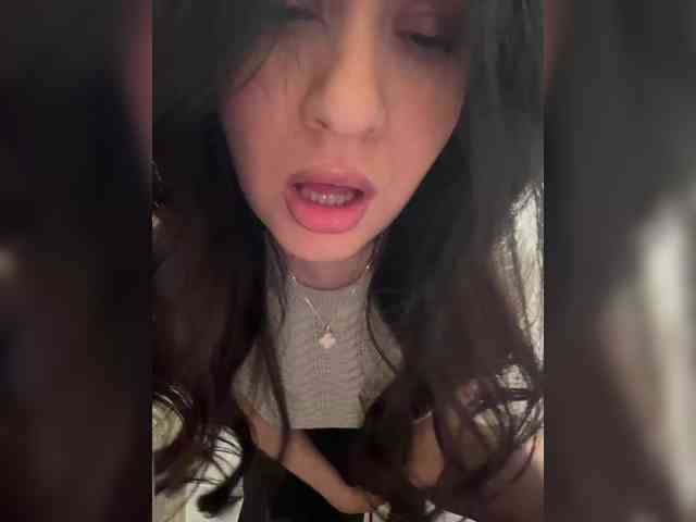 EvaRoughe's chat room