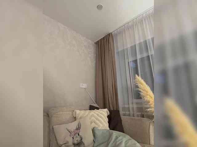 AnyaAngel's chat room