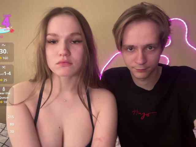 titsDestroy2007's chat room