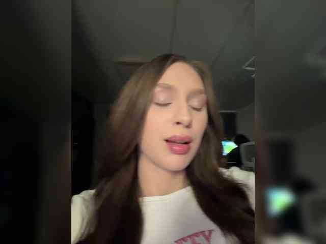 PARTYNEXTNEXT's chat room