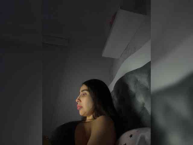 SallyeLeins's chat room