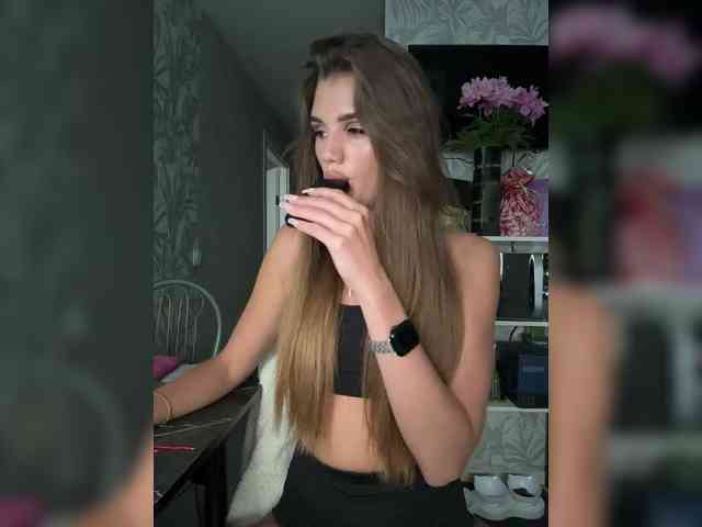 SweetyMia's chat room