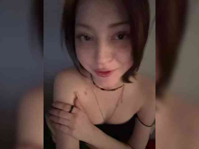 CherryBaby-1's chat room