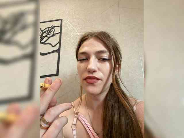 Alinagilberd03's chat room