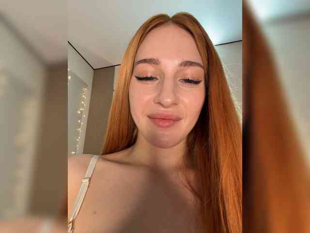 VictoriaBix's chat room