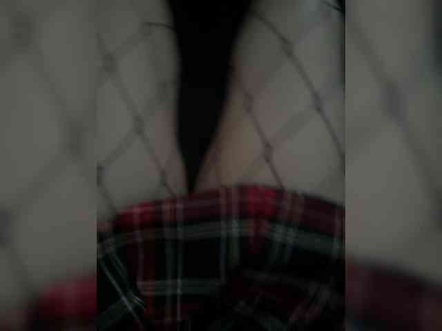 _Katrinka_'s chat room