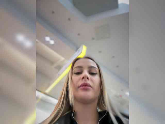 _Katrinka_'s chat room