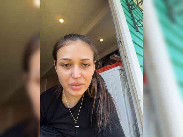 Anutka-chocolatee's chat room