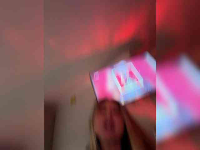 Stiflers_mom's chat room