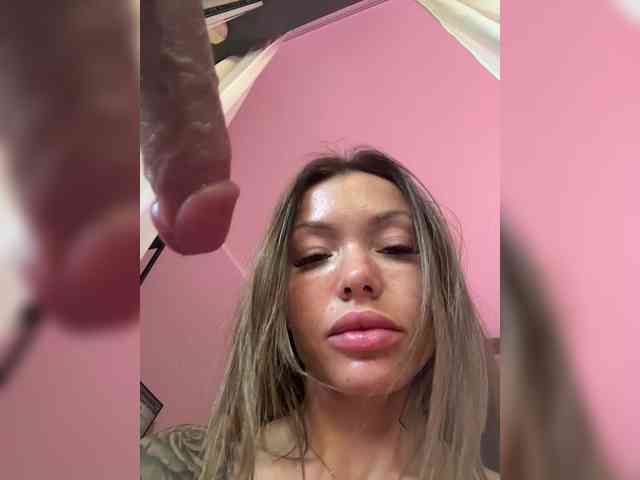WILD-ANGEL777's chat room