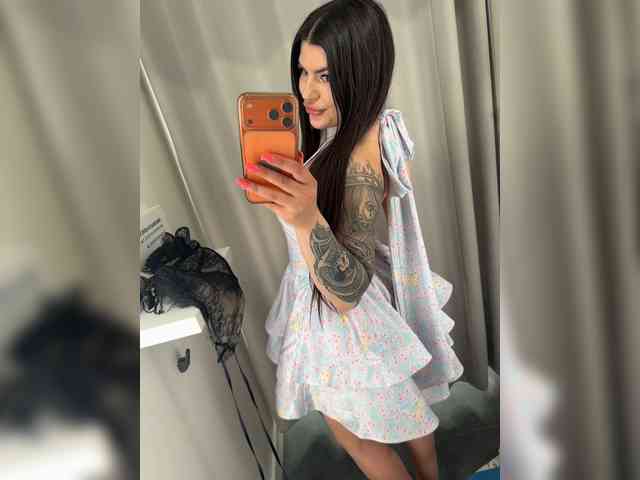-MaybeBaby-'s chat room