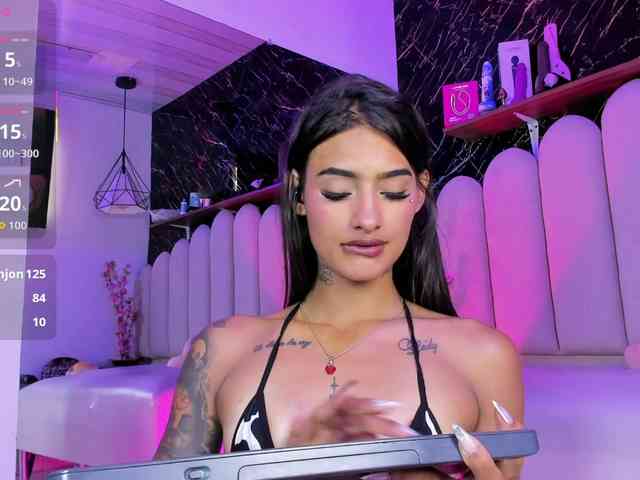 KendallWods's chat room