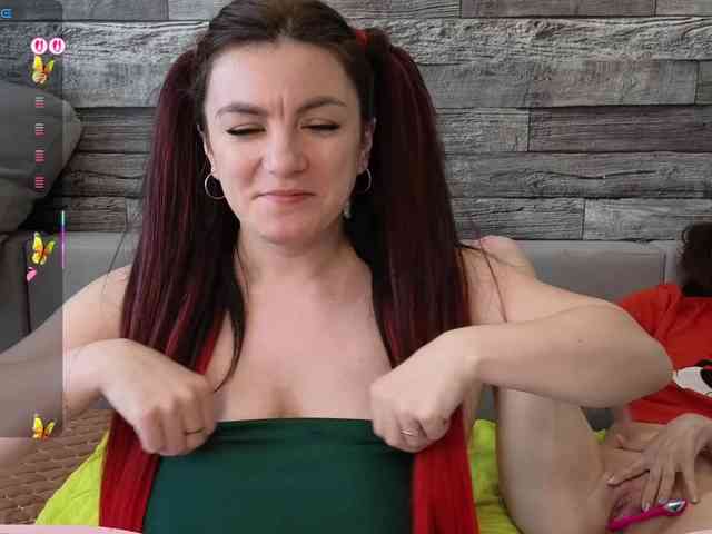 sosgirl1994's chat room