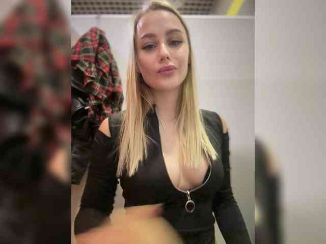 _Katrinka_'s chat room