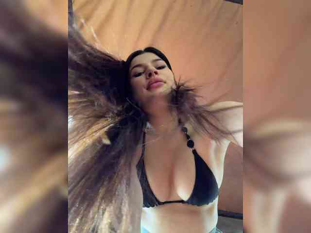 -MaybeBaby-'s chat room