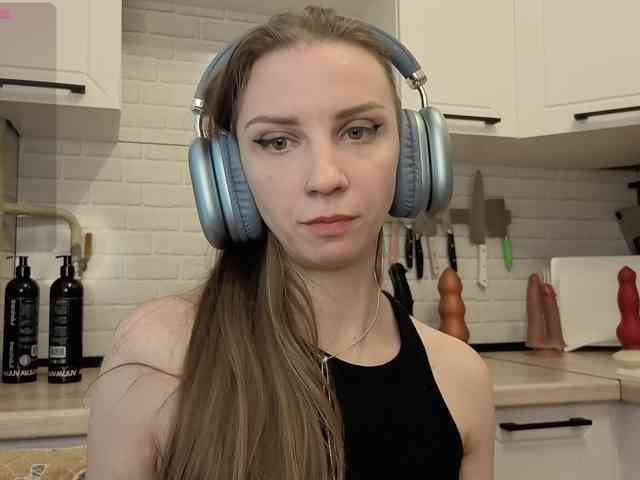 Fist-ashka's chat room