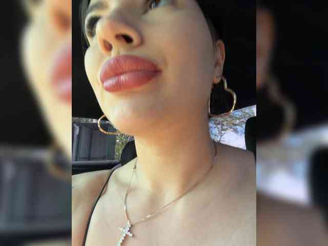 -MaybeBaby-'s chat room