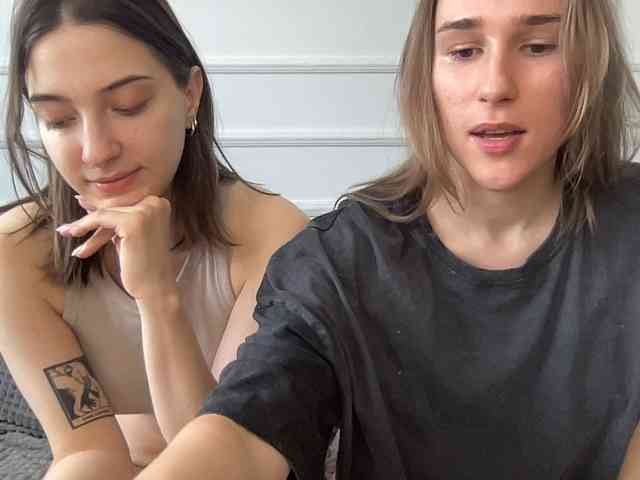yoursweettreats's chat room