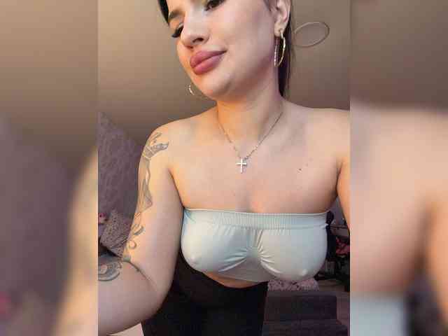 -MaybeBaby-'s chat room