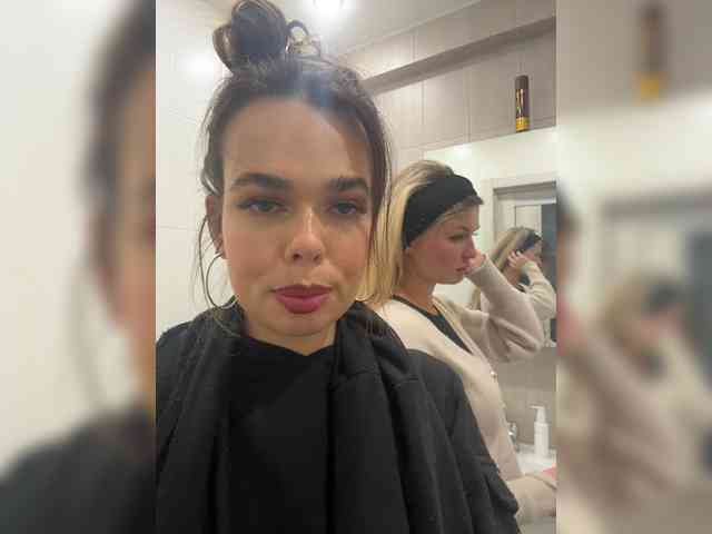 GiaVibey's chat room