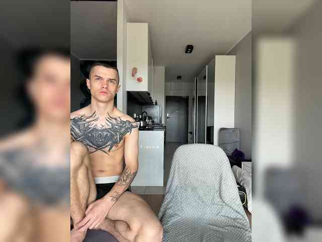 AAOneLove's chat room