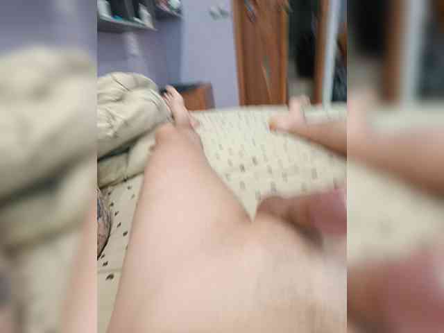 SexyCouple69's chat room