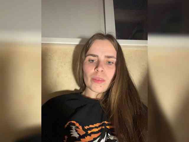 LolaSexxx's chat room
