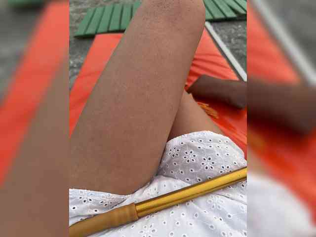 OrgazMia's chat room