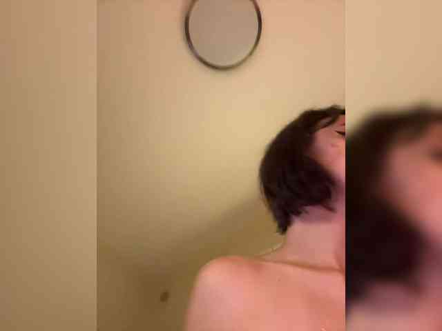 -SATIVA-'s chat room