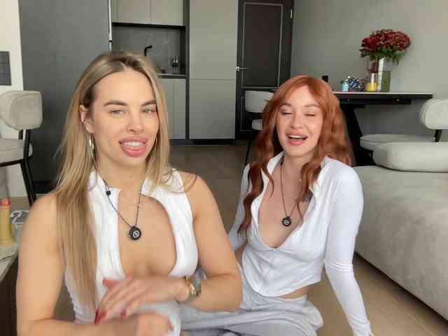 diffgirls1-1's chat room