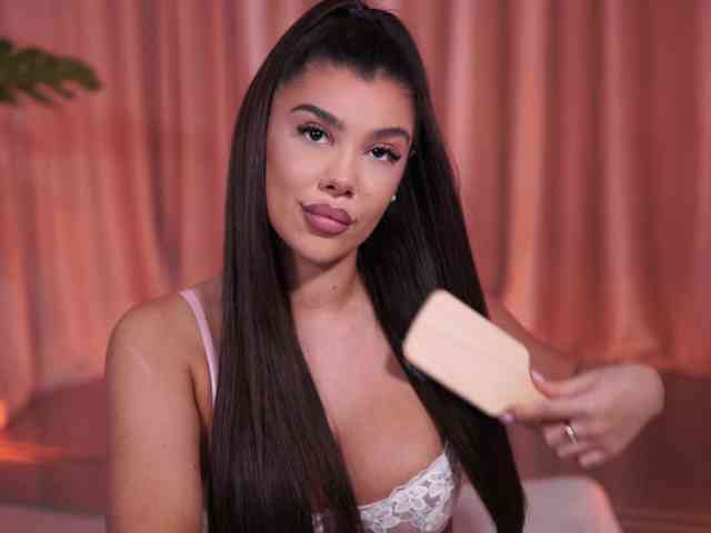 NatyDesiree's chat room