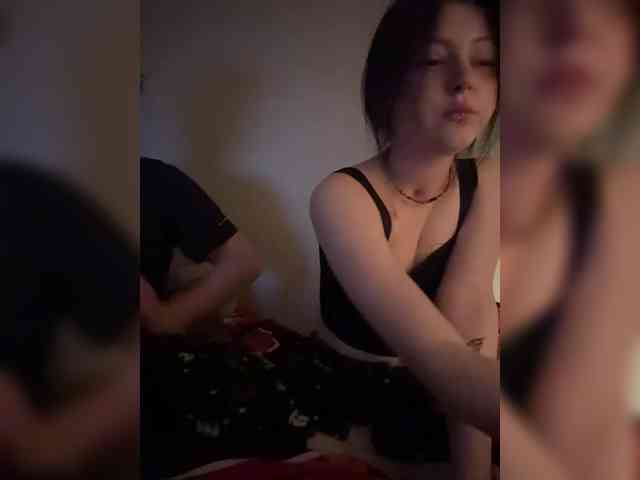 CherryBaby-1's chat room