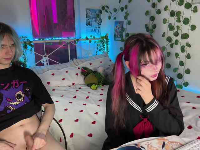 h3ntai-baby's chat room