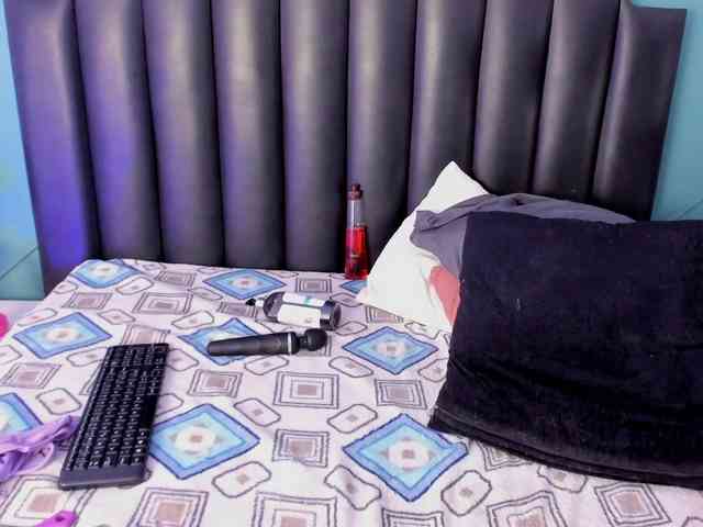 MiluVega's chat room
