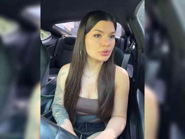-MaybeBaby-'s chat room