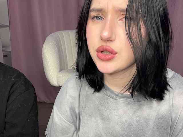 TeaseDuo's chat room