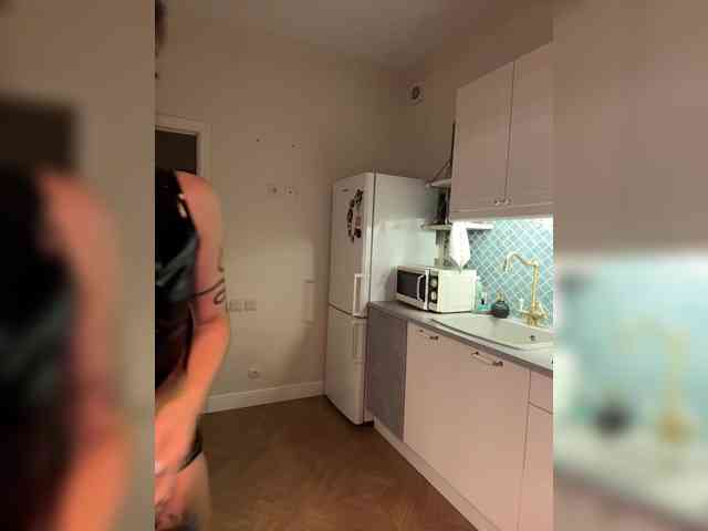 -SATIVA-'s chat room