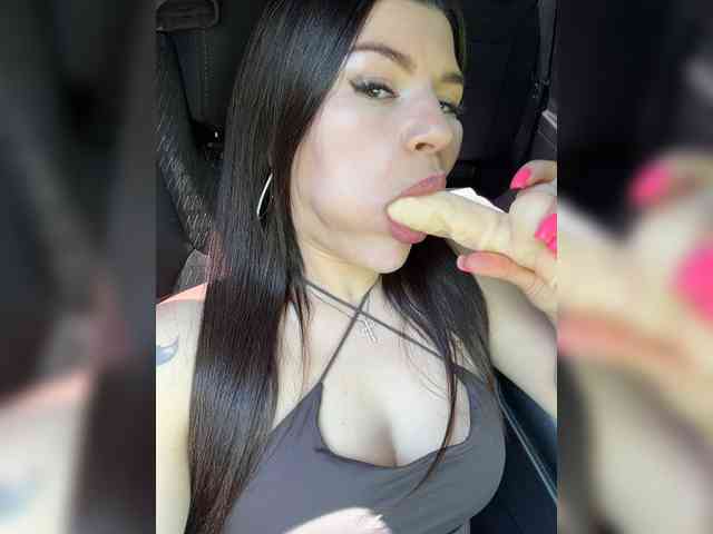 -MaybeBaby-'s chat room