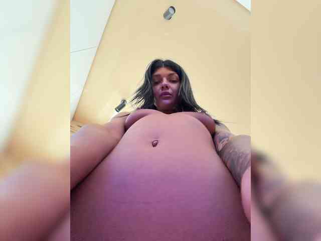 chicanogirl's chat room