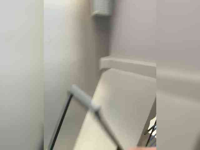 -EmilyBaby-'s chat room