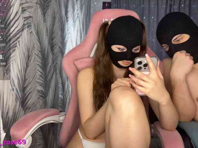 LallyRose's chat room