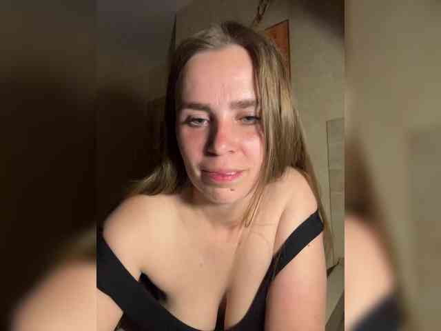LolaSexxx's chat room