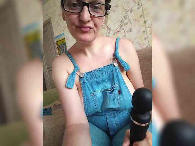 JUICY-JU's chat room