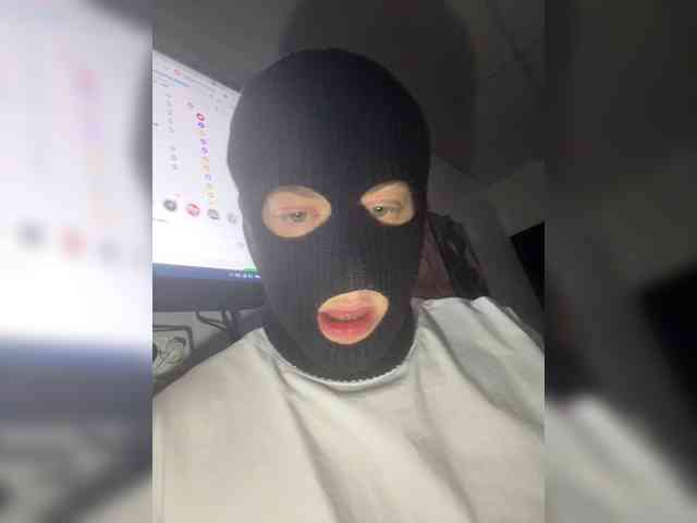 Pusydiamond's chat room