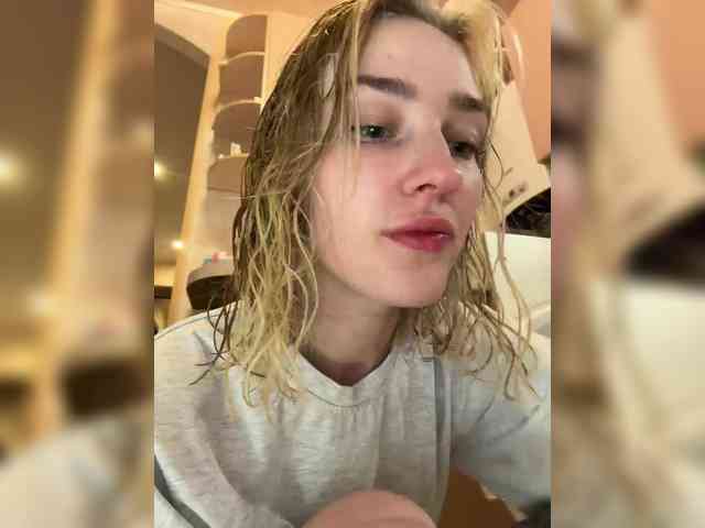 AlinnaAnnila's chat room