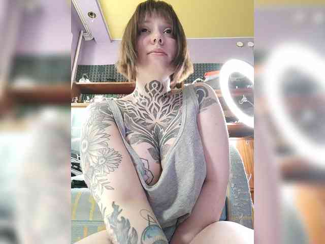 MAMAXOMA's chat room