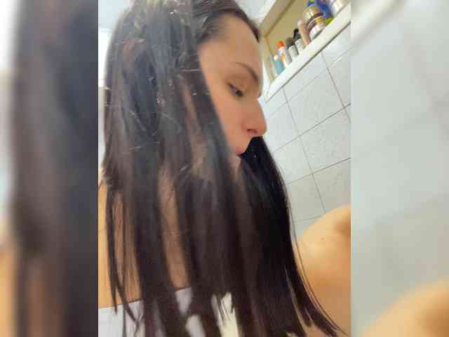 -LinaMark-'s chat room