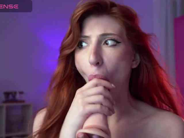 IzabellaSweet's chat room