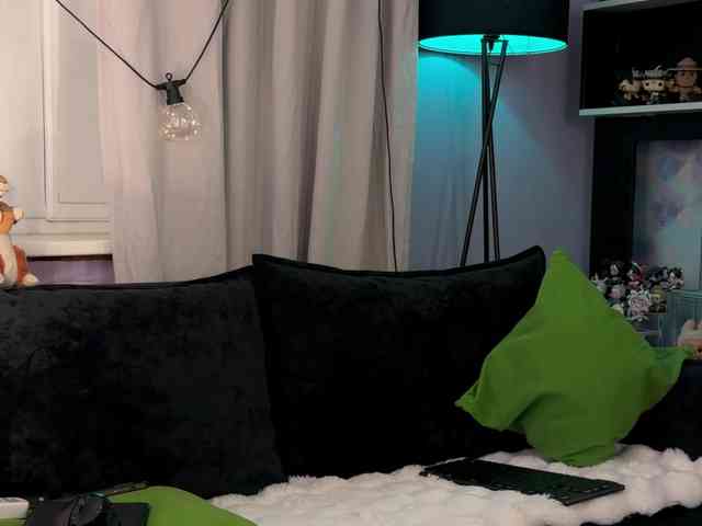 Kira_Li_Lime's chat room