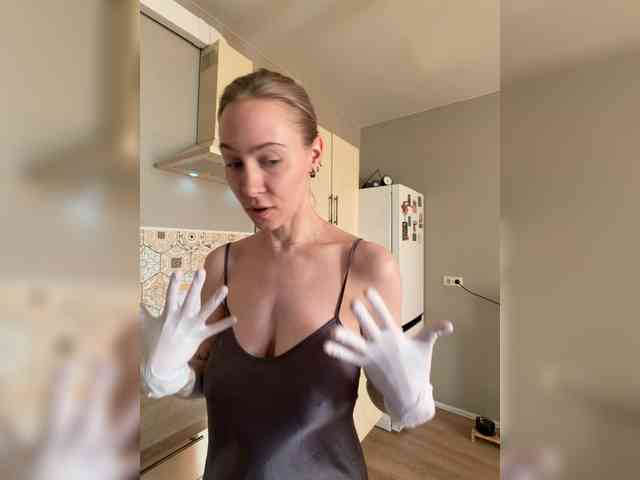 Adamova_Eva's chat room